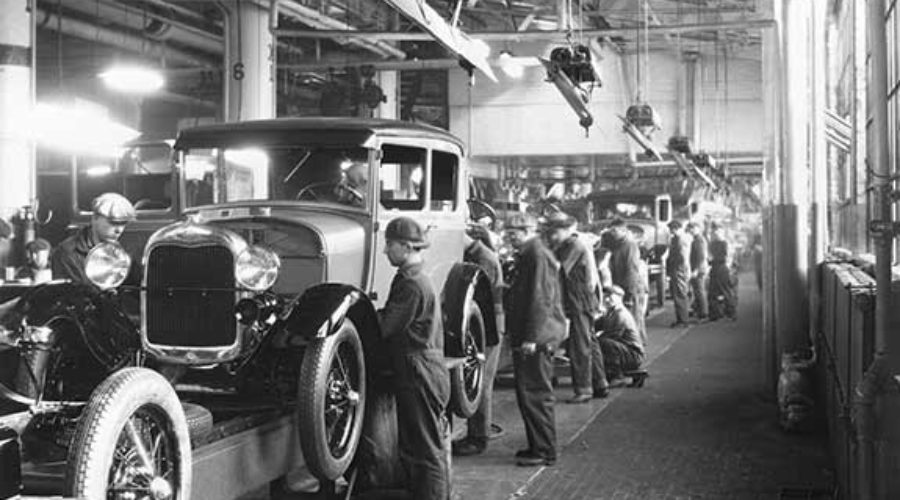How Ford Killed The Robertson Screw In The US.