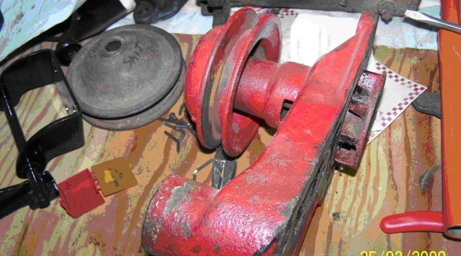 B.B. – 1949 – 1953 FORD FLATHEAD WATER PUMP REBUILDING